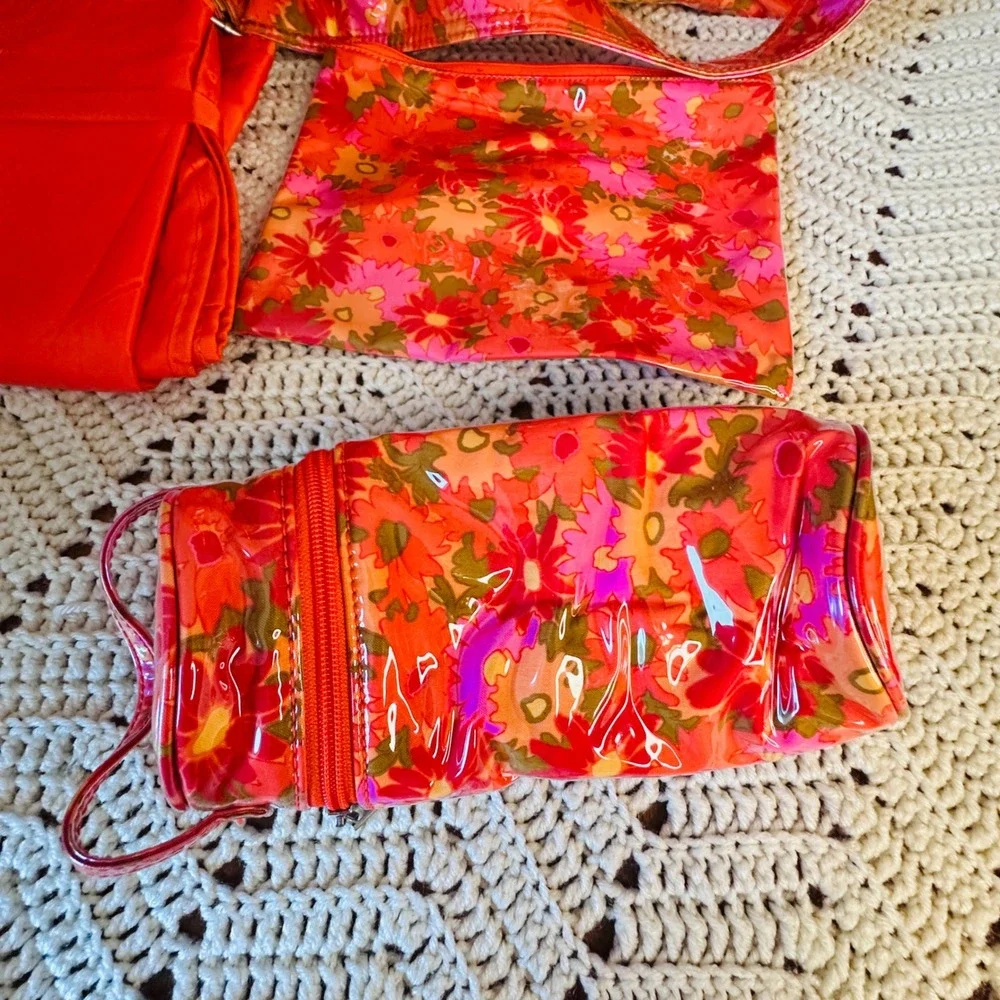 Floral Vinyl‎ Diaper Bag Set Messenger Pouch Changing Pad Pink Orange Retro 4pc